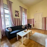 Apartment Casa Kiraly - Center Spacious By New York Cafe Budapest