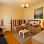 Casa Kiraly - Center Spacious By New York Cafe *